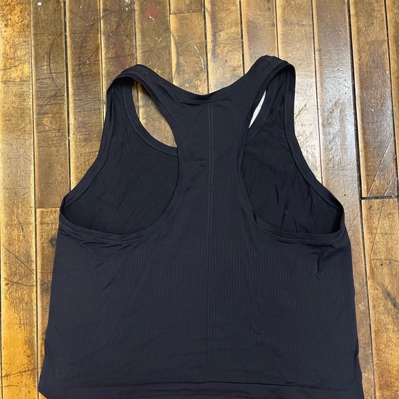 all in motion tank top - Picture 4 of 4